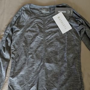 Athleta long sleeve top